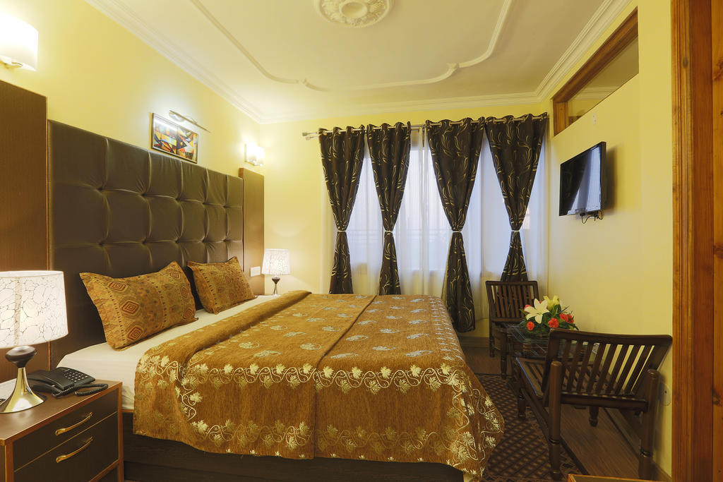 Bridge View Regency Hotell Shimla Exteriör bild
