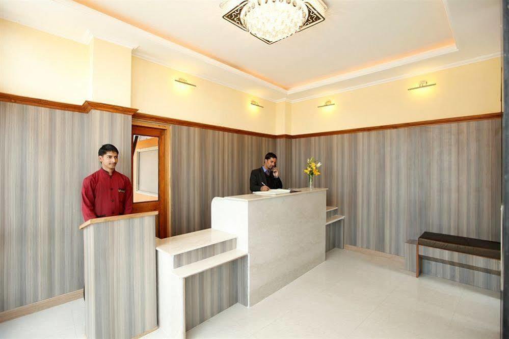 Bridge View Regency Hotell Shimla Exteriör bild